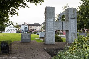 Das H-Block-Monument - Denkmal für die Hungerstreikenden in Long Kesh.