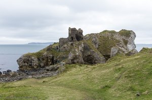 Kinbane Castle - wie ein hohler Zahn auf Kinbane Head