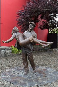 The Quiet Man - Statue zum Film im Dörfchen Cong