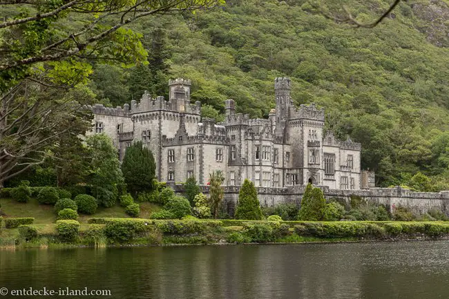 Kylemore Abbey im County Galway