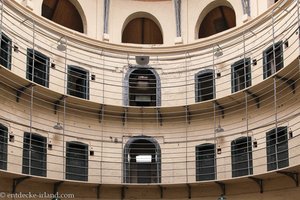 Gefängnishalle im Kilmainham Gaol von Dublin