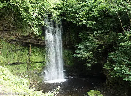 Wanderung zum Glencar Waterfall