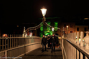 Ha'Penny Bridge über den Liffey
