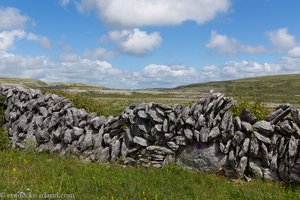 Steinmauern auf dem Carran Loop