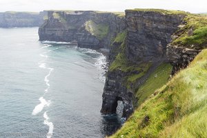 Klippenrand bei den Cliffs of Moher