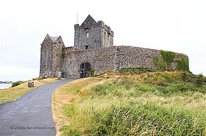 Dunguaire Castle