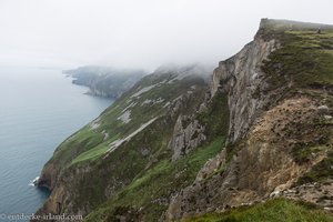 Blick zu den Klippen von Slieve League