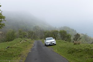 Es geht wieder steil hinauf von der Murlough Bay.