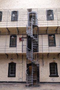 viktorianische, gusseiserne Wendeltreppe im Kilmainham Gaol