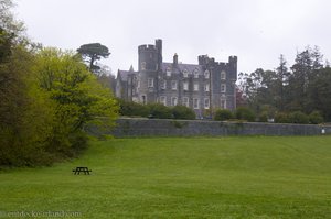Das düstere Castlewellan Castle