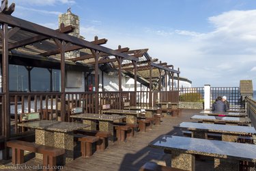 Terrasse beim Percy French Inn