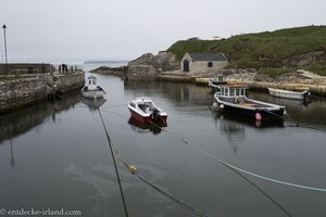 Boote im Ballintoy Harbour