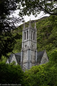 Gotische Kirche von Kylemore Abbey