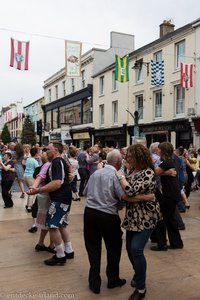 Irischer Tanz am Ladies Day in Killarney