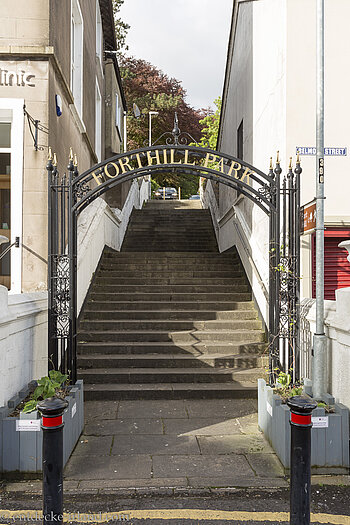 Aufgang zum Forthill Park in Enniskillen