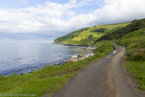 Spazierweg an der Murlough Bay