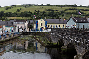 Hafenbecken bei Glenarm an der Causeway Coastal Route