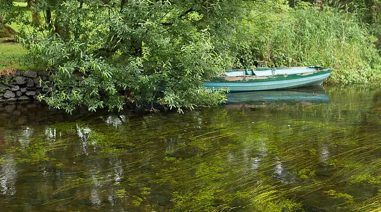 Fischerboot bei Cong Abbey