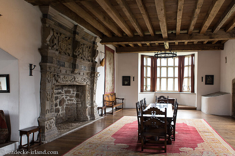 im Festsaal des Donegal Castle