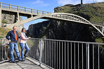 Erinnerungsfoto bei der Plattform unterhalb der Mizen-Brücke