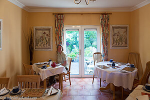 Im schönen Esszimmer des Abbeylee