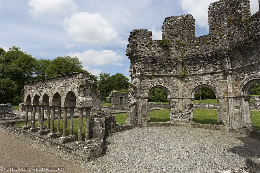 Klöster, Mythen und Legenden im County Louth