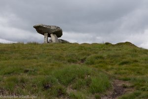 neolithisches Grabportal Kilclooney Dolmen