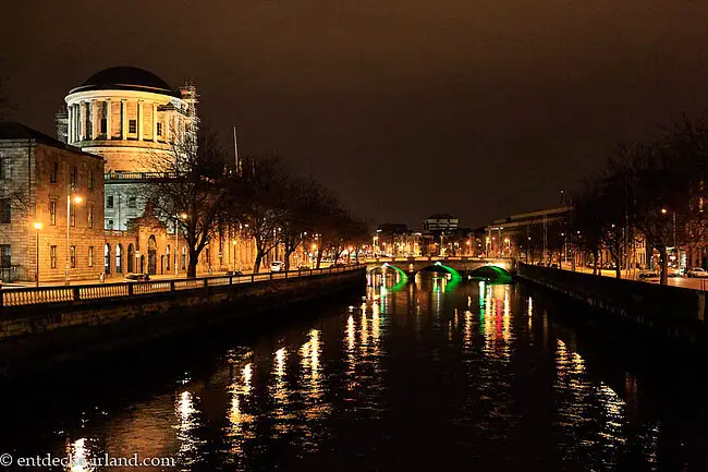 Entdecke Irland - Blick über den Liffey