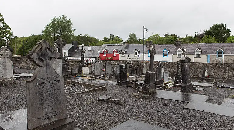 Friedhof von Cong Abbey