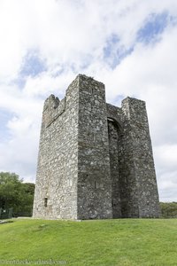 Audley's Castle, welches als Walder Freys Burg diente. - Castle Ward