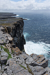 Steilklippe bei Dun Aengus