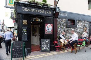 Pub in Killarney