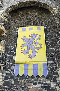 Wappen am Eingang des Carrickfergus Castle