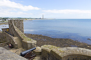 Festungsmauern des Carrickfergus Castle