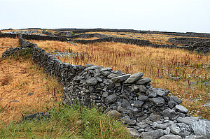 Trockensteinmauer