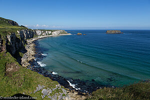 Ausblick in die Larrybane Bay